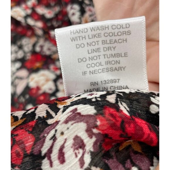Rose & Olive Women's Red Black Floral V-Neck 3/4 Sleeve Layered Top Size S - Picture 7 of 10